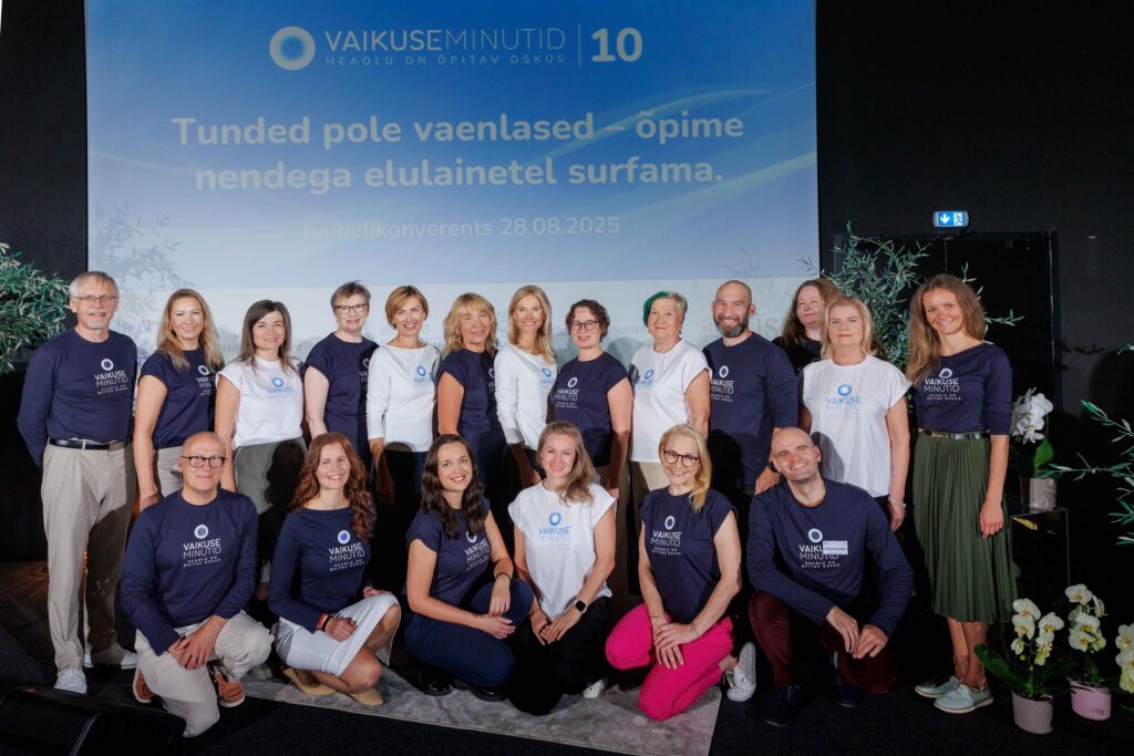 Vaikuseminutid meeskond juubelikonverentsil 2025